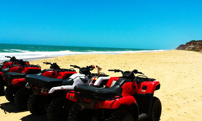 PASSEIO-DE-QUADRICICLO-EM-PRAIA-DO-FORTE