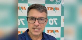 Vitor Hugo oferece Avante e até presidência do partido a Cícero Lucena para governo da PB