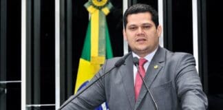 Líderes do Congresso e Alckmin criticam taxação dos Estados Unidos e defendem soberania do Brasil