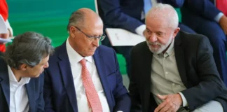 Lula e Alckmin definem plano de contingência contra tarifa de 50% dos EUA