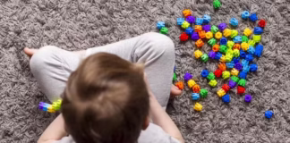 Paraíba aprova lei que garante prioridade no atendimento de saúde para pessoas com autismo