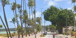 Corpo de homem é encontrado na praia do Cabo Branco, em João Pessoa