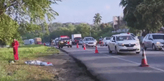 Tragédia na BR-101: ciclista morre atropelado a caminho do trabalho e motorista é detido por embriaguez