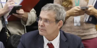 PT aciona STF e tenta barrar PEC da Blindagem que protege deputados e senadores