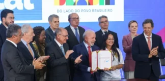 Lula sanciona ECA Digital e cria lei dura contra redes sociais que expõem crianças