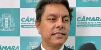 Raoni Mendes renuncia à presidência da CPI dos Combustíveis e expõe crise na Câmara de João Pessoa