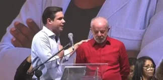 Lula detona Congresso de “baixo nível” , ao lado de Hugo Motta, e alerta eleitores para 2026
