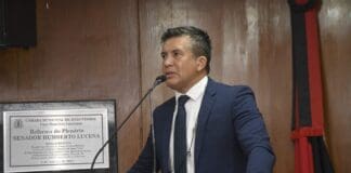 Carlão Pelo Bem comenta denúncias de plantão fantasma no Hospital Metropolitano e cobra secretário de Saúde