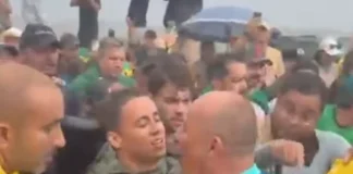 Caminhada em defesa de Bolsonaro reúne Cabo Gilberto e Nikolas Ferreira rumo a Brasília